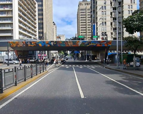 Vehicle restriction on Urdaneta Avenue due to the cultural agenda of the Caracas government