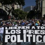 Venezuela: NGO warns that 2 Peruvians are part of the more than 800 detained during the regime