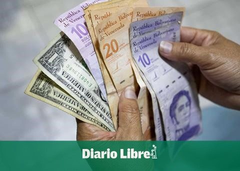Venezuelan currency closes with a devaluation of 82.7% against the dollar