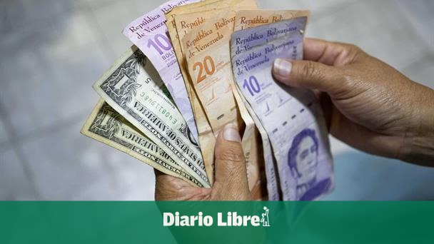 Venezuelan currency closes with a devaluation of 82.7% against the dollar