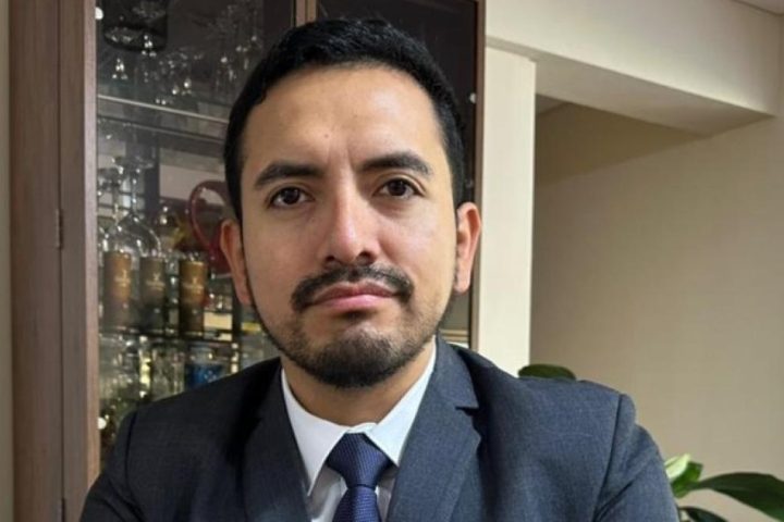 Victor Fuentes: "“Petroperú loses US$1,000 per minute”