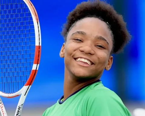 Vitória Miranda is elected the best young tennis player of the 2025 season