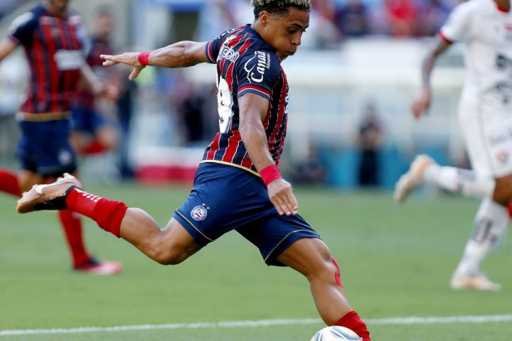 Vitória and Bahia: Bahian football classic on TV Brasil this Sunday
