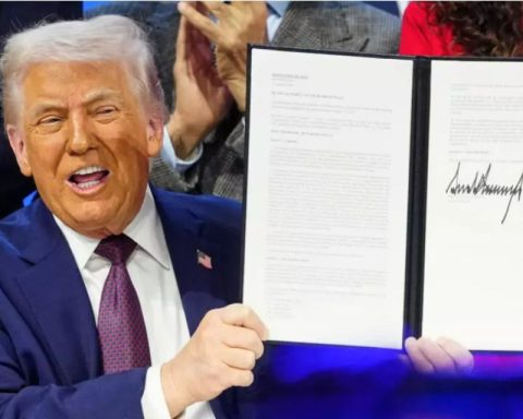 What is the Peace Council, Trump's alternative to the UN, and how would it work?