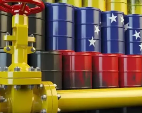 Which oil companies want to enter Venezuela to strengthen the energy transition?