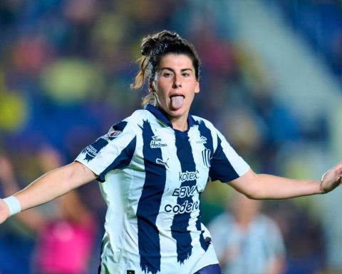 1-1: Lucía García keeps Monterrey leader in Mexico