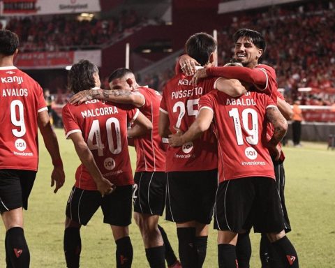 2-0: Independiente beats Lanús and remains undefeated