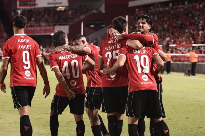 2-0: Independiente beats Lanús and remains undefeated
