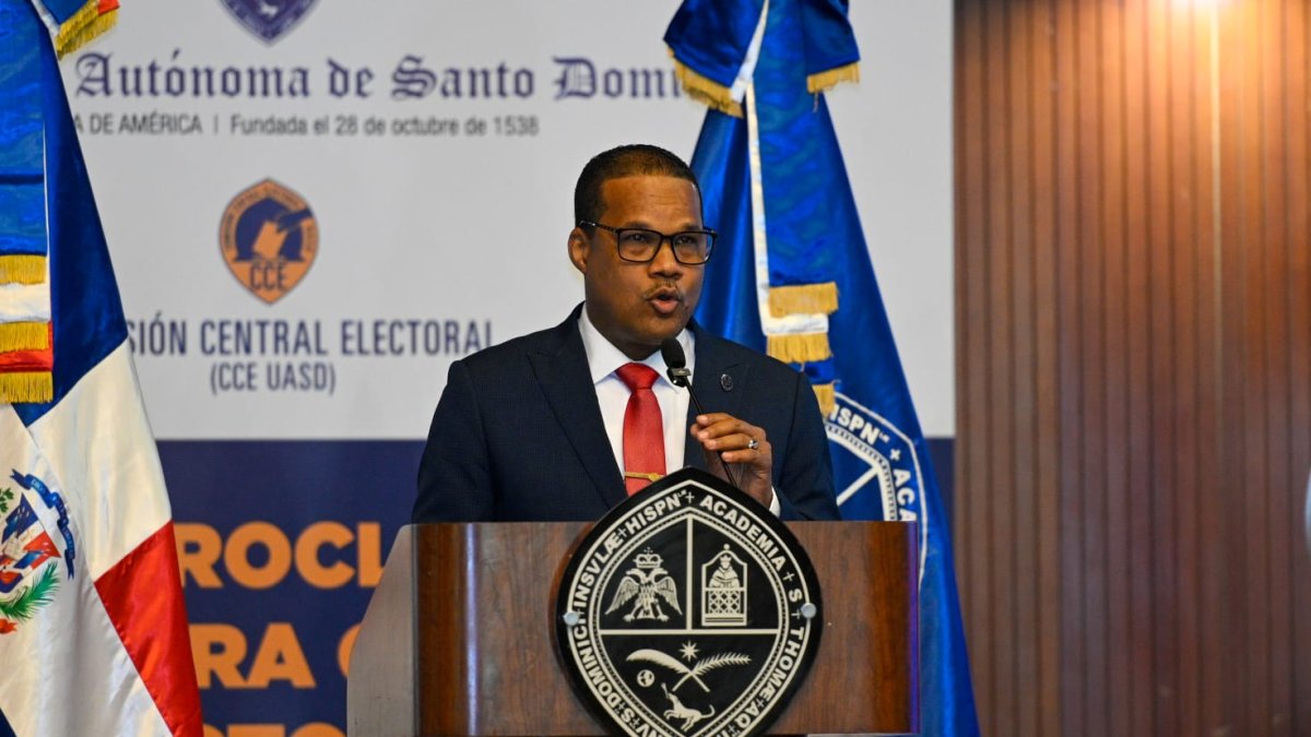 6 pillars and a promise of modernization: this is Radhamés Silverio's plan to lead the UASD