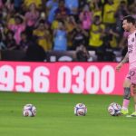 A new Messi exhibition is not enough