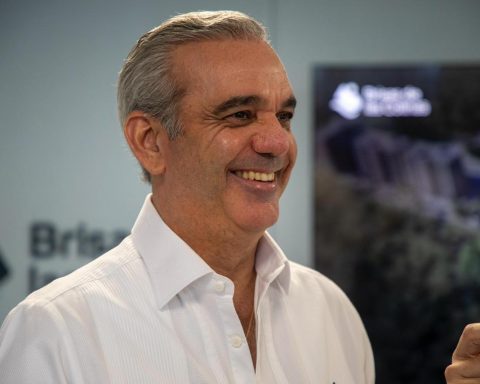 Abinader will meet with Trump, Macron and Kast in March