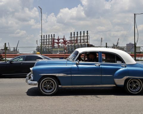 Accident at a Havana substation leaves a worker with burns and caused electrical outages in several municipalities