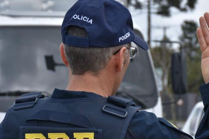 Accident between van and truck in Planaltina leaves five dead