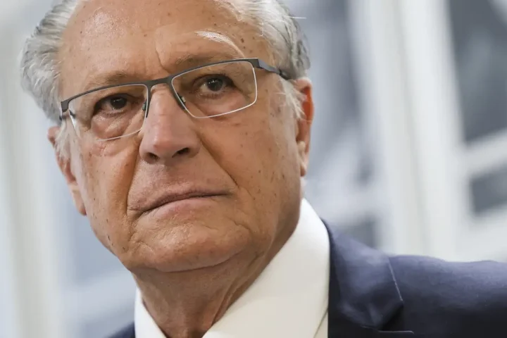 Alckmin criticizes breach of patents for weight-loss pens
