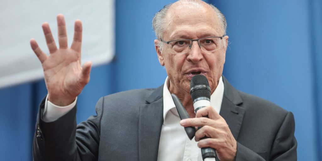 Alckmin praises suspension of payment for penduricalhos by Flávio Dino