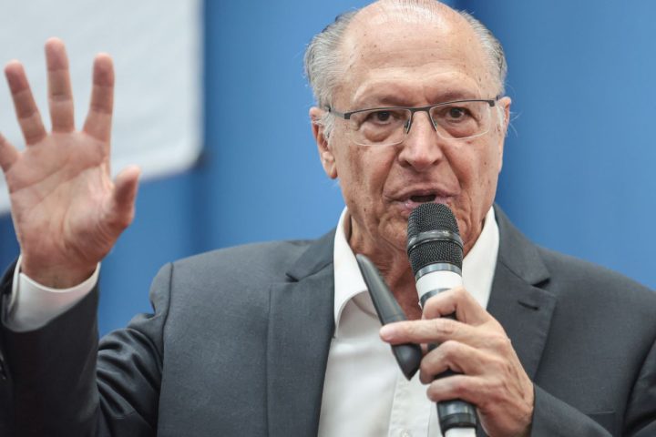 Alckmin praises suspension of payment for penduricalhos by Flávio Dino