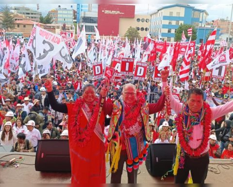 Alfonso López Chao says he does not want to be a kidnapped president and asks his adversaries not to “screw” him