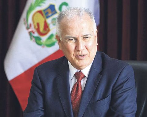 Alfonso López-Chau, presidential candidate of Ahora Nación: "The criminals are in other parties"