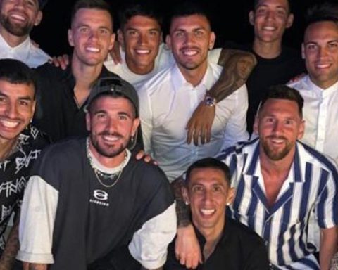 Ángel Correa falls completely surrendered to Leo Messi: "That's clear to us"