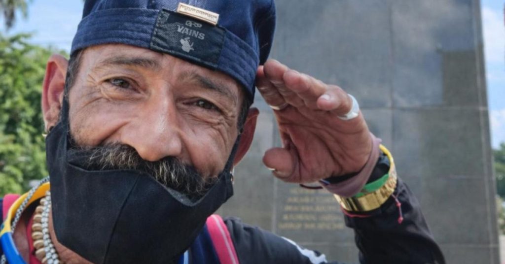 Arrested a young man who set fire to a homeless man who was sleeping on the street in Cárdenas