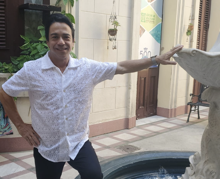 Bernardo Lichilín and guests at UNEAC