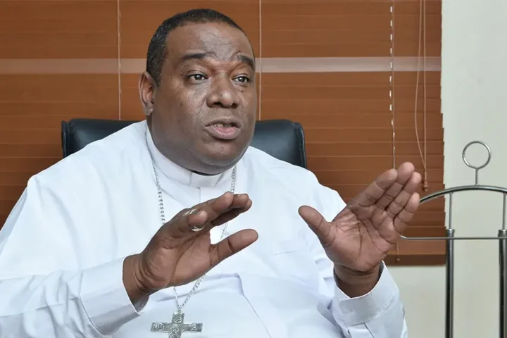 Bishop congratulates the work of the National Police in Higüey