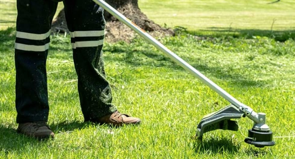 Blade falls off cutting equipment and kills farmer in Río Tambo