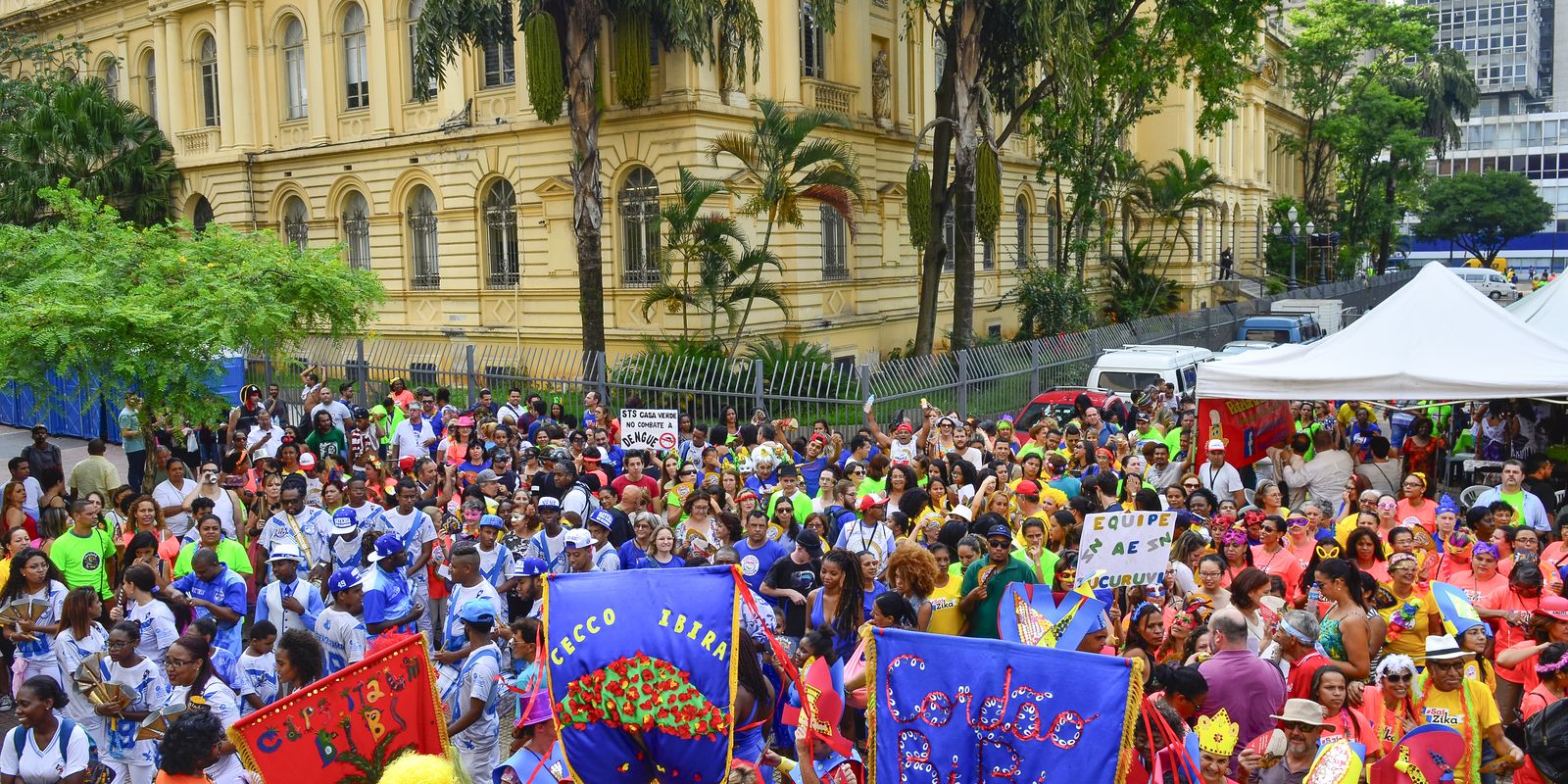 Blocks with Michel Teló and Pocah heat up Ibirapuera this Sunday