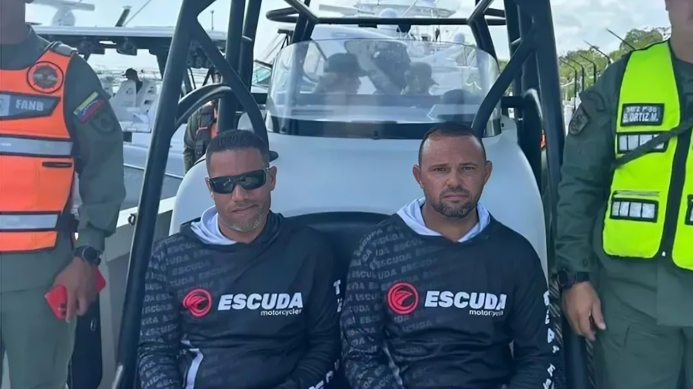 Boats evacuated due to environmental damage in Los Juanes