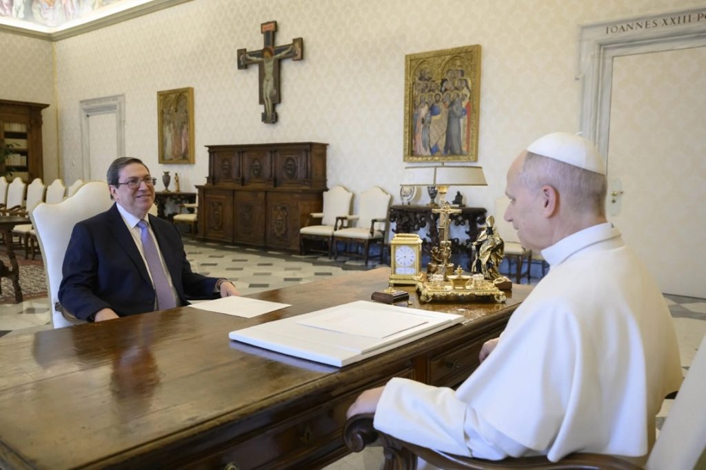 Bruno Rodríguez meets with the Pope and condemns the attacks by Israel and the US on Iran