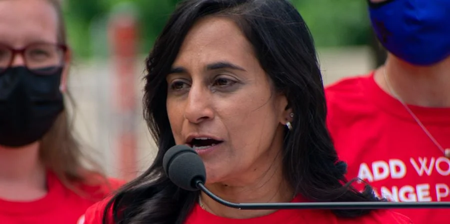 Anita Anand, ministra de Exteriores de Canadá