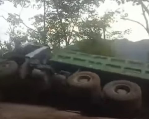 Chanchamayo: Highway collapse causes rollover and death of transporter