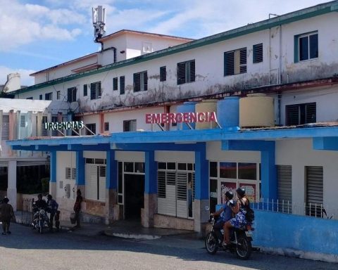 Complaints from mothers and residents shake the Eliseo Noel Caamaño Pediatric Hospital