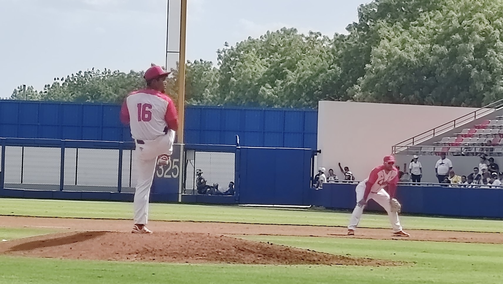 Cuba achieves its first victory against Nicaragua in the series prior to the World Classic