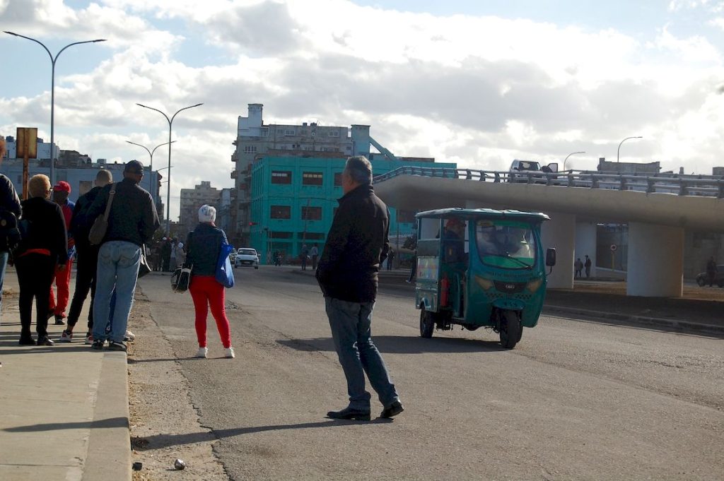 Cuba responds with survival measures to the challenge of an energy collapse designed by the US