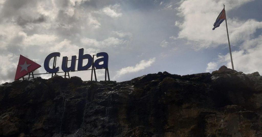 Cubans from inside and outside the Island unite in a new initiative for a democratic transition