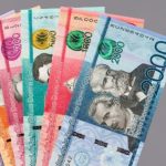 DR and Colombia: two currencies, two paths