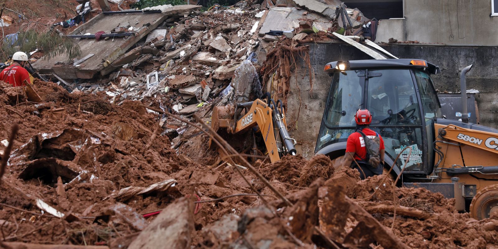 Death toll from rain reaches 30 in Minas Gerais