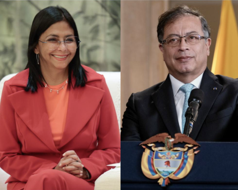 Delcy Rodríguez confirms meeting with Gustavo Petro