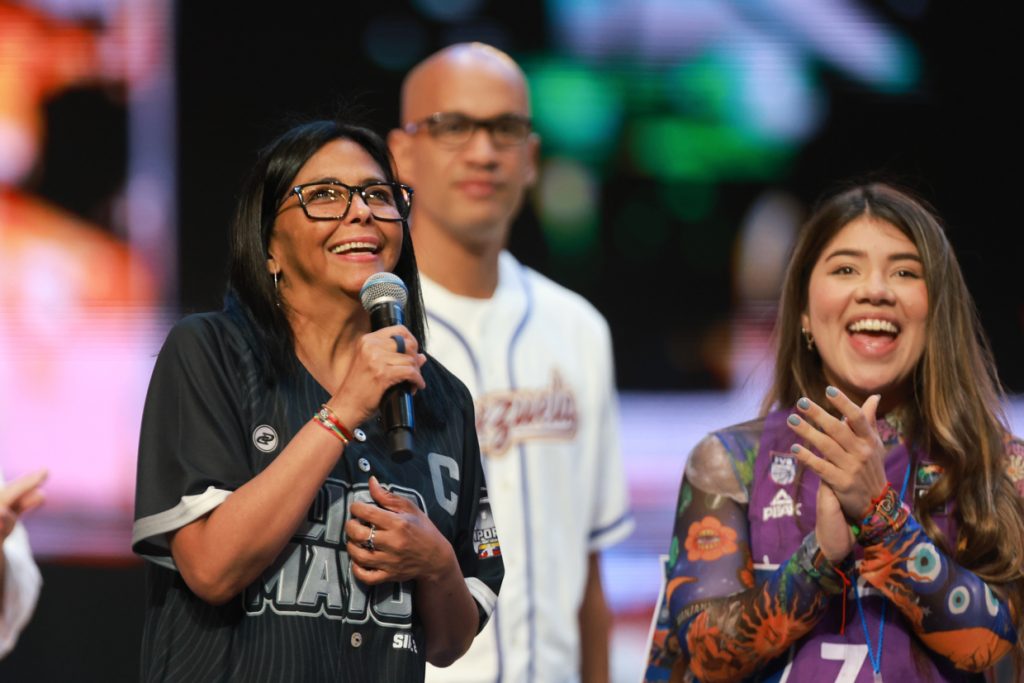 Delcy Rodríguez to Trump: “As a friend and partner, stop the sanctions against Venezuela now”