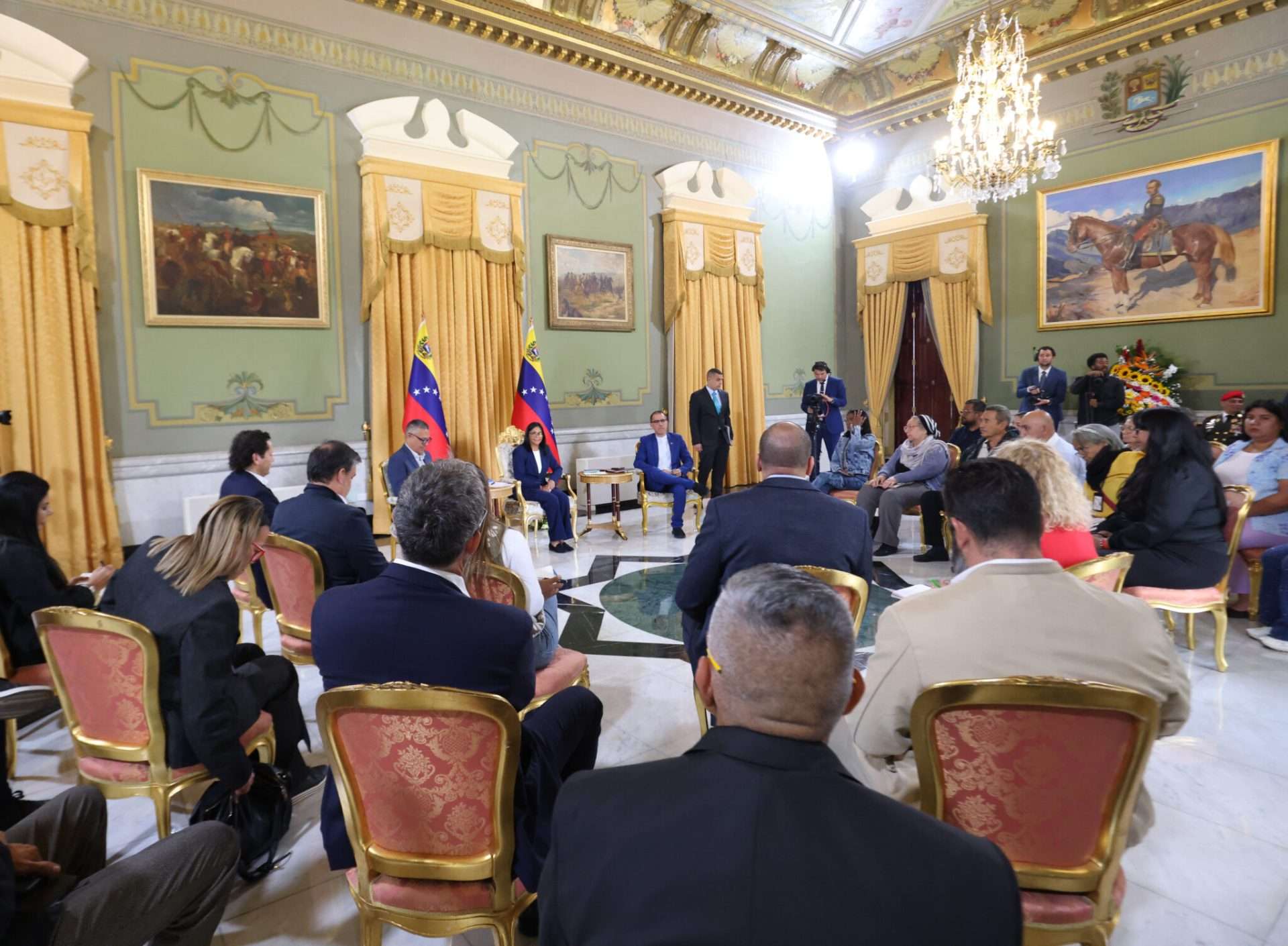 «Delcy warns of plans to «derail and disrupt» the process of coexistence and peace