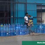 Despite the law, the occupation of sidewalks persists in the GSD