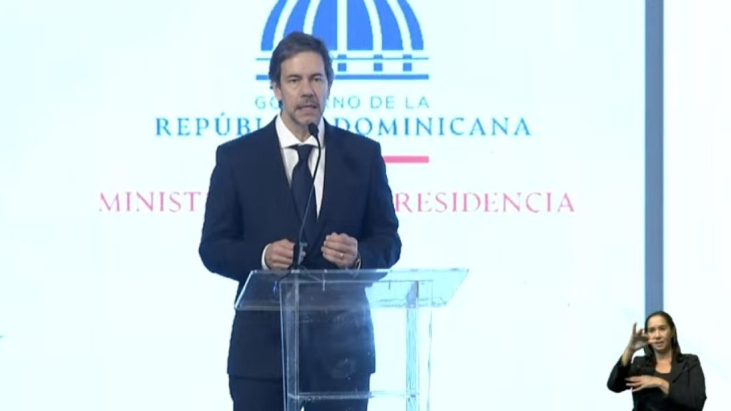 Digital port in the DR will allow connecting with the US and increasing internet capacity