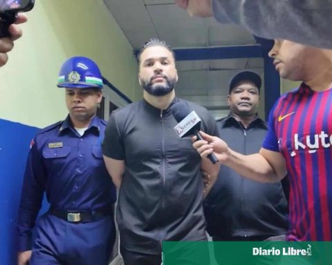 Doctor accused of sexual assault said he performed pelvic sonography