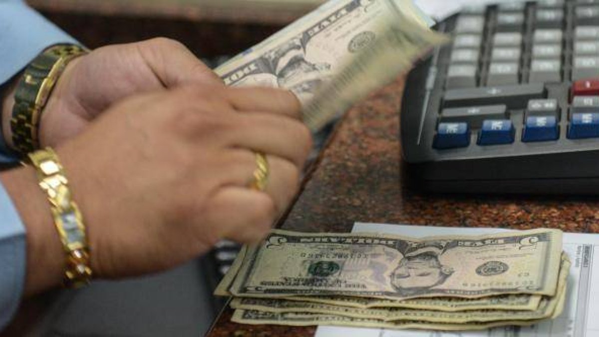 Dollar rate today in the Dominican Republic: official price, purchase and sale