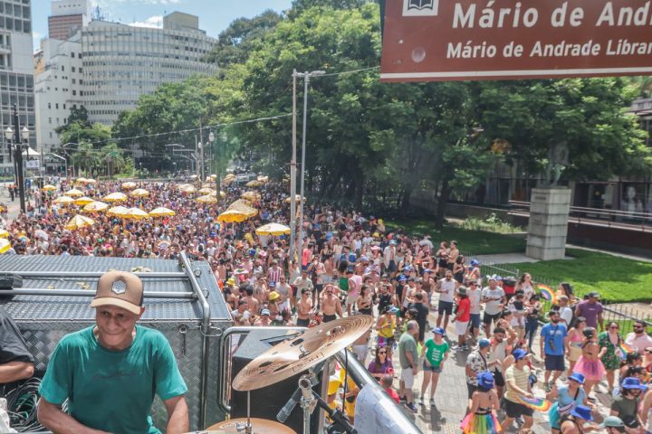 Downtown São Paulo has axé and other surprises on Carnival Sunday
