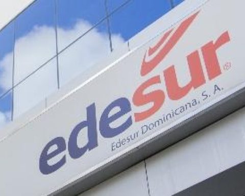 Edesur fires brigade member who stole