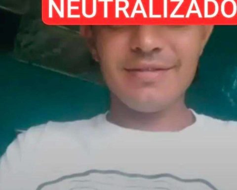 El Morón demolished and a family freed