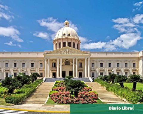 Executive Branch orders extradition of Dominicans and a Pole