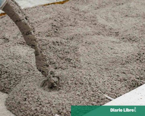 Exports save the Dominican cement industry